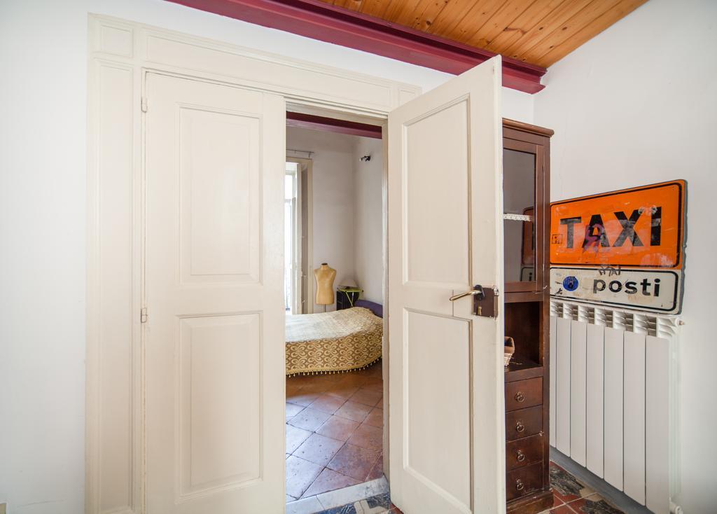 B&B Stella 10 Νάπολη Δωμάτιο φωτογραφία