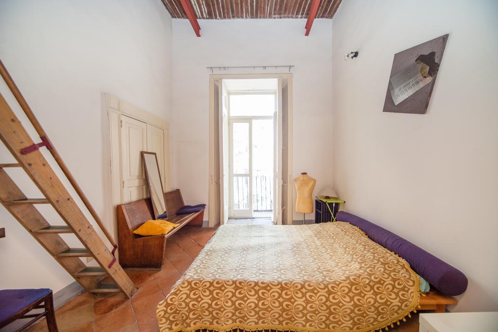 B&B Stella 10 Νάπολη Δωμάτιο φωτογραφία
